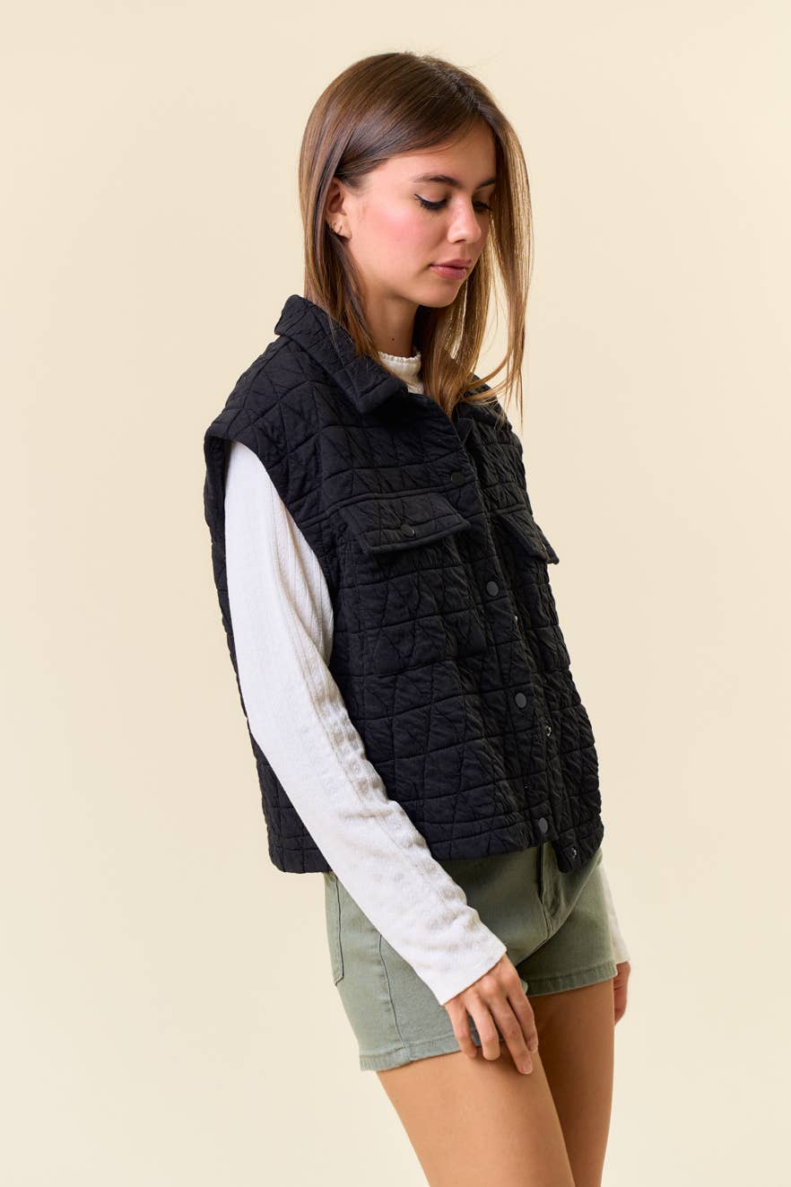Doe and Rae - Wholesale Outerwear Vest - Women's - QUILTED POINT COLLAR FLAP PATCHED POCKET VEST - 10626J-17
