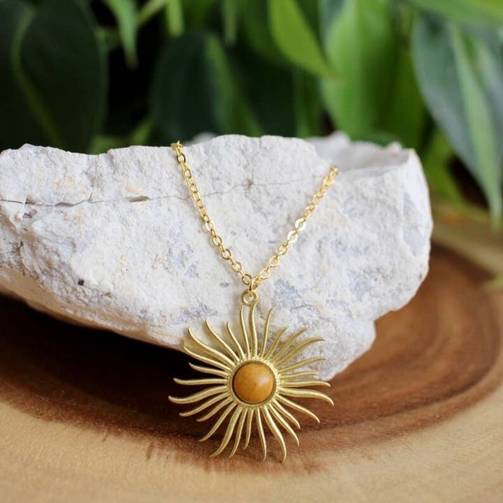 Gelbe Jaspis-Sonnenhalskette für den Großhandel von Livin Freely