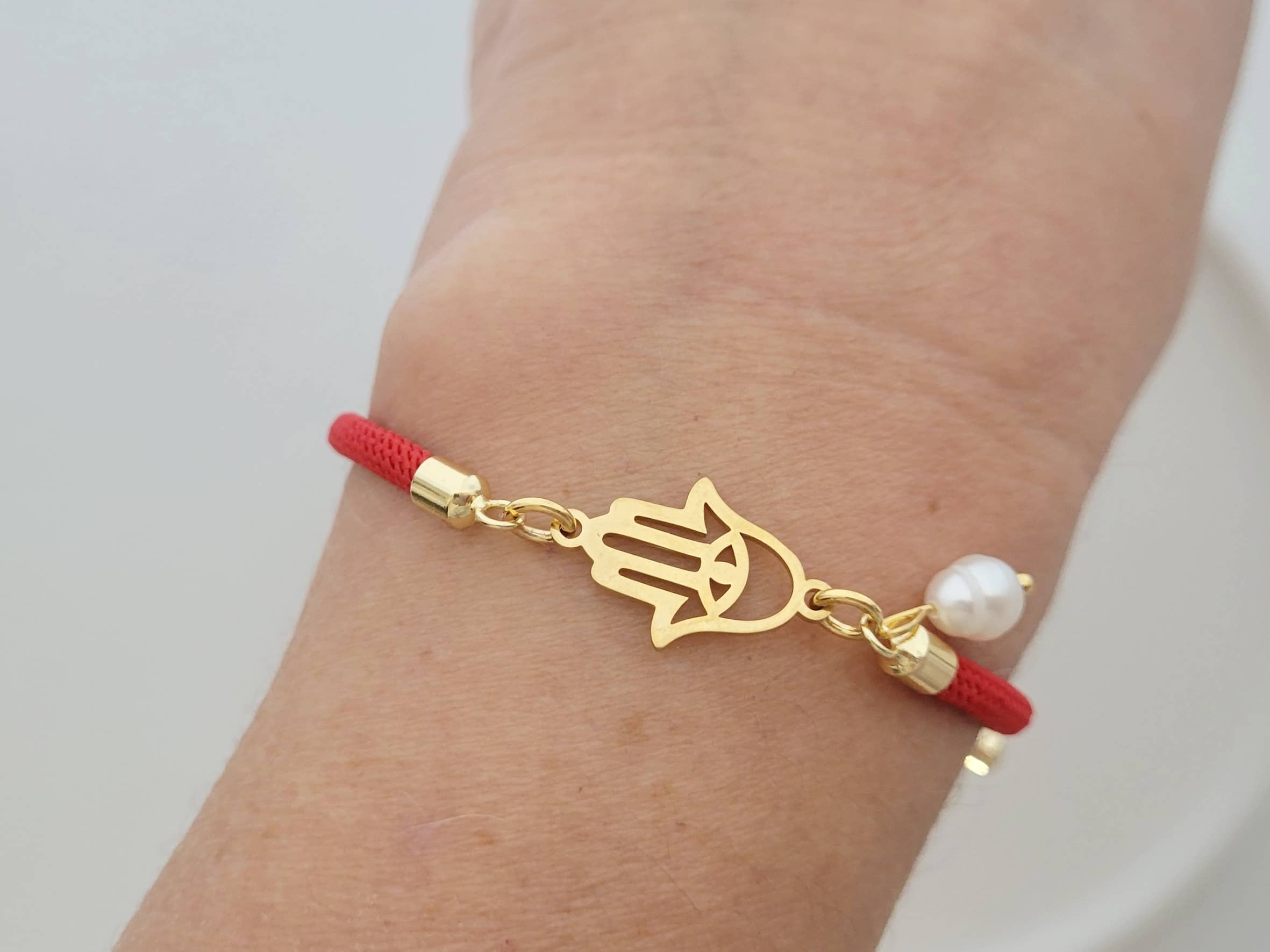 Daphne'Style - Wholesale Prayer Beads Bracelet - Hamsa & Pearl Adjustable Red String Handmade Bracelet3
