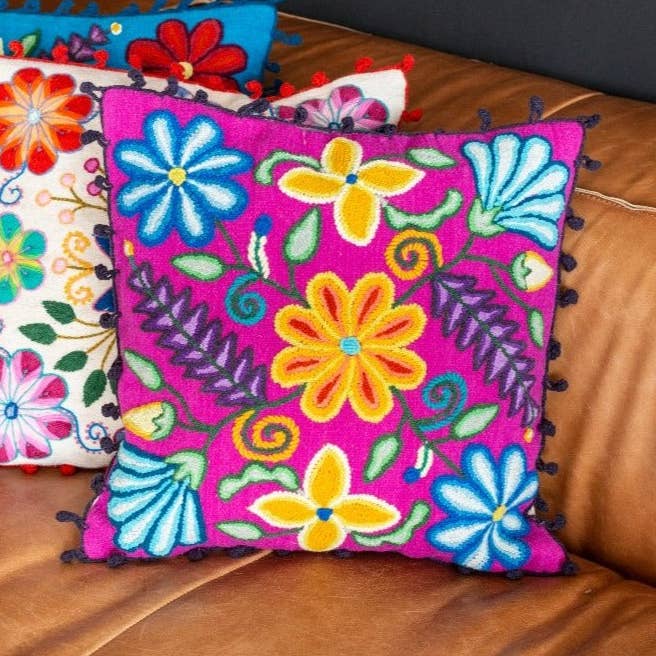 Moyobamba - Ayacucho Cushion for wholesale by Tupu Home
