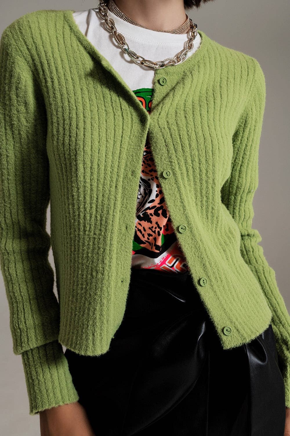 Vert Cardigan vert en maille douce et moelleuse en vente sur Faire3