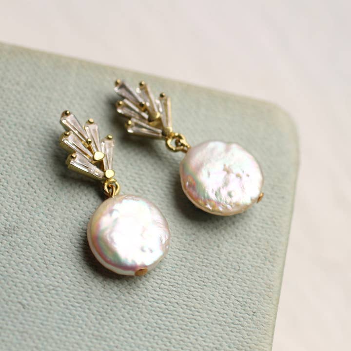 Silk Purse, Sow's Ear - Wholesale Dangle Earrings - Art Deco Crystal Pearl Earrings