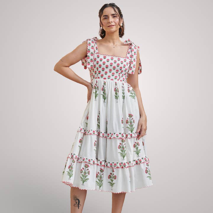 Abito Midi | Rosso/Bianco | Abito a Blocchi di Stampa | Abito Albicocca per la vendita all'ingrosso da parte di Echo of Pink