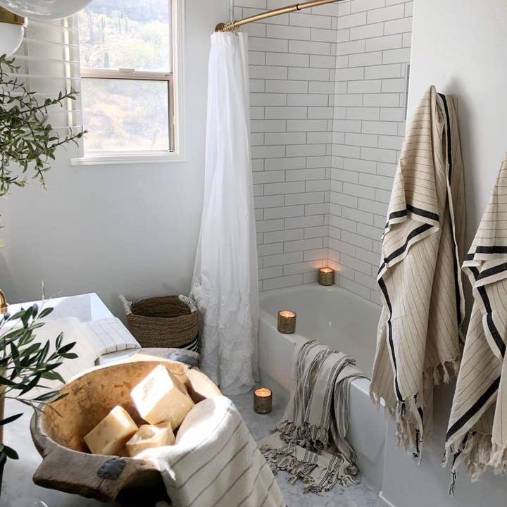 The Loomia - Wholesale Bath Towel - Silvia 100% Cotton Turkish Bath Towel