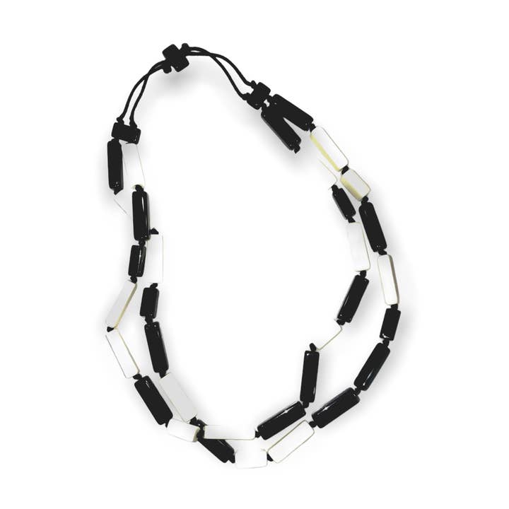 N57 BLACK för wholesale av Atelier 1701