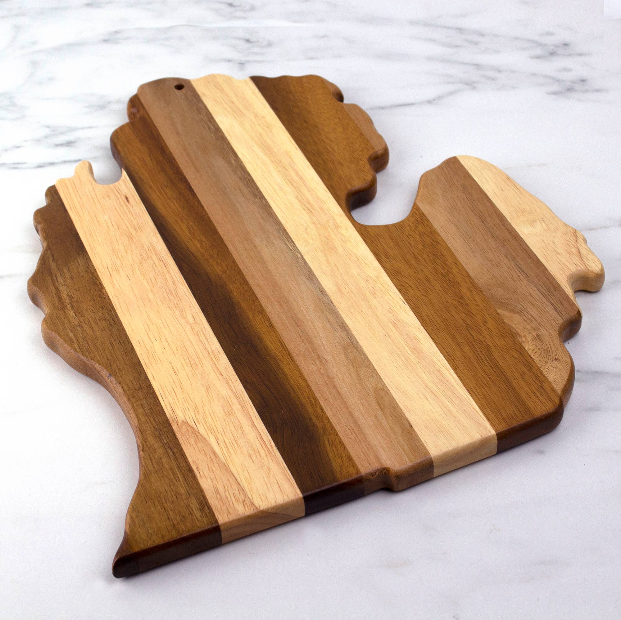Totally Bamboo - Wholesale Cutting Board - Rock & Branch® Shiplap Series Michigan Serving Board4