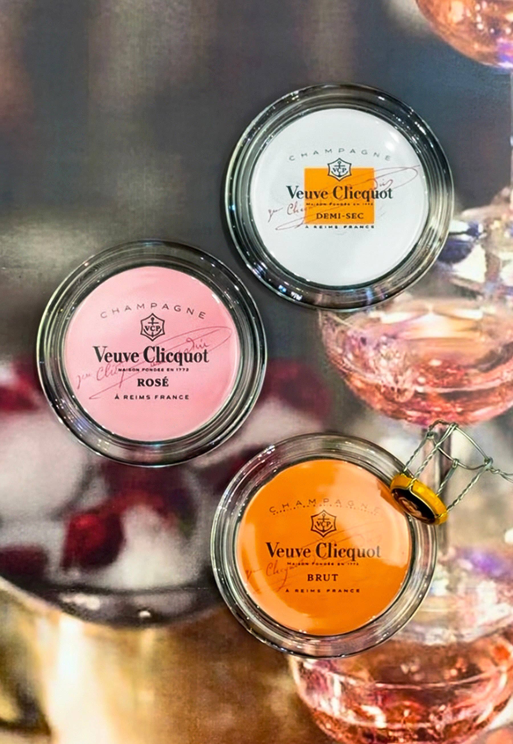 Ben's Garden - Vendita all'ingrosso Sottobicchiere - Sottobicchiere rotondo in vetro da 4" Veuve Clicquot Rosé1