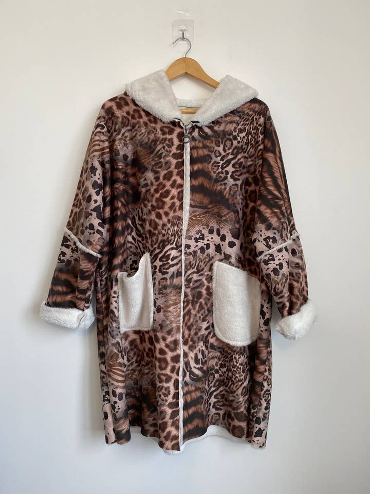 Printed fur coat with hood BLL-M10726L for wholesale by ORNELLA PARIS
