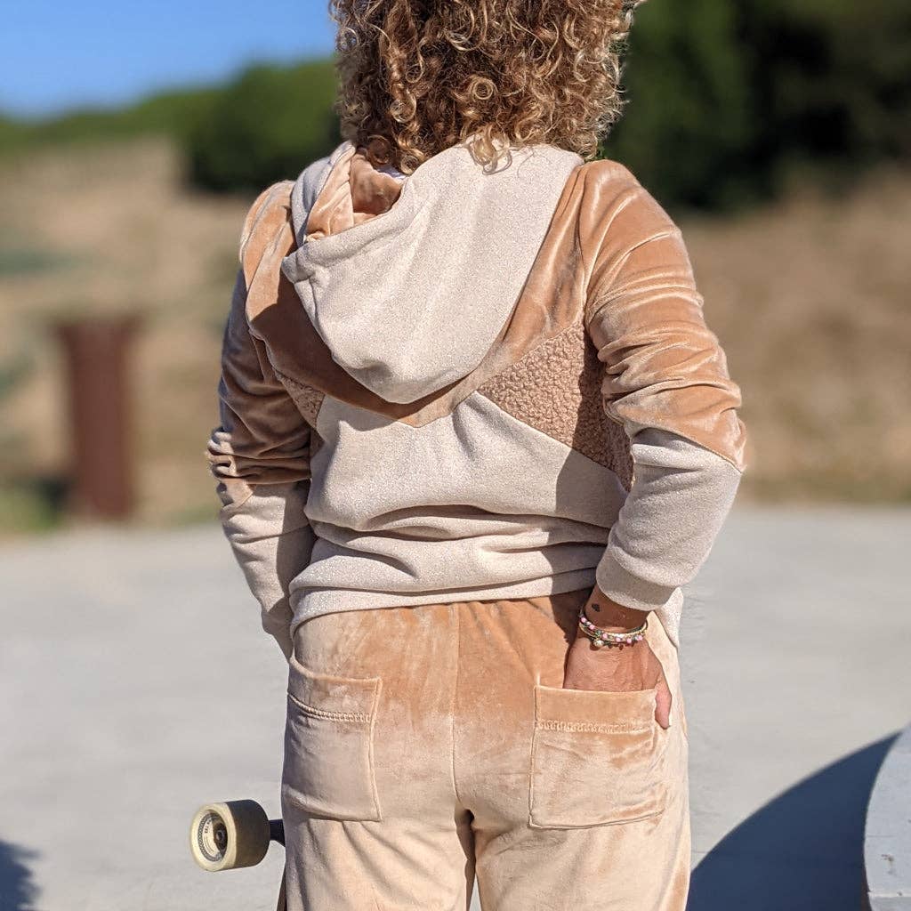 Super Bison – Hoodie – Mulher por atacado – Molde de casaco com capuz e fecho Dancing do 32 ao 525