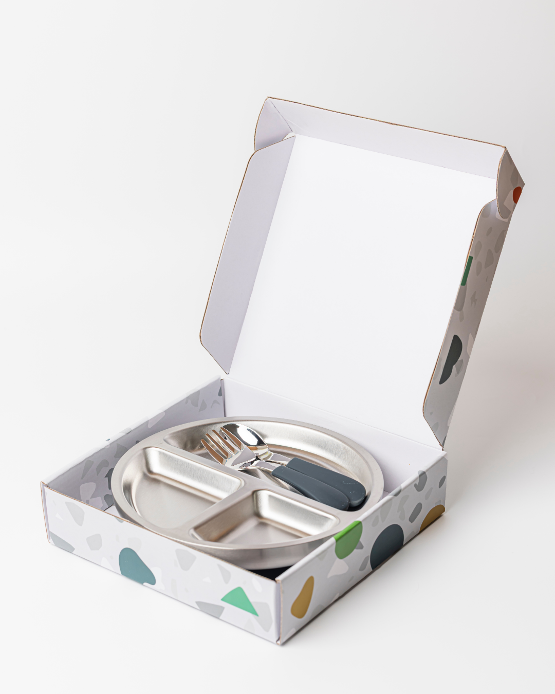 Lion & Lady - Wholesale Feeding Set - Baby - 18/8 Stainless Toddler Plate with silicone suction base, spoon and fork6