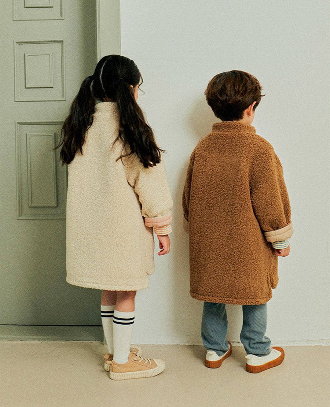 ToTo Heros - Wholesale Puffer Jacket - Kids - Quilt & Teddy Reversible Long Jacket17