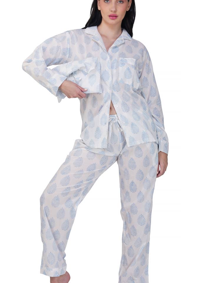 Snowy Leaf Serenity: 3-Piece Blue Leaf Block Pajama Set" for wholesale by Purple Mohar