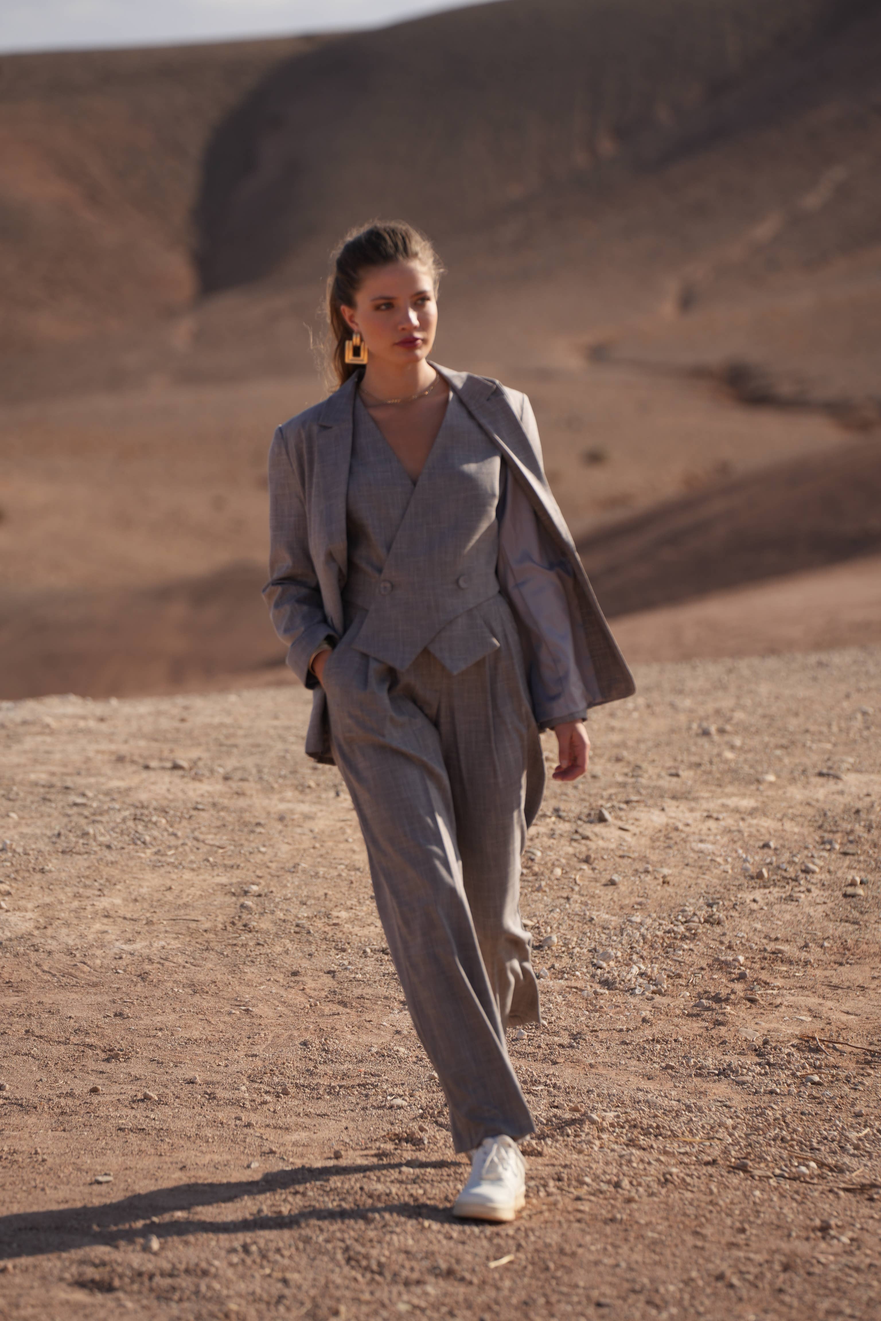 LULUMARY - Vendita all'ingrosso Gilè elegante - Donna - Gilet smanicato doppiopetto GL00312