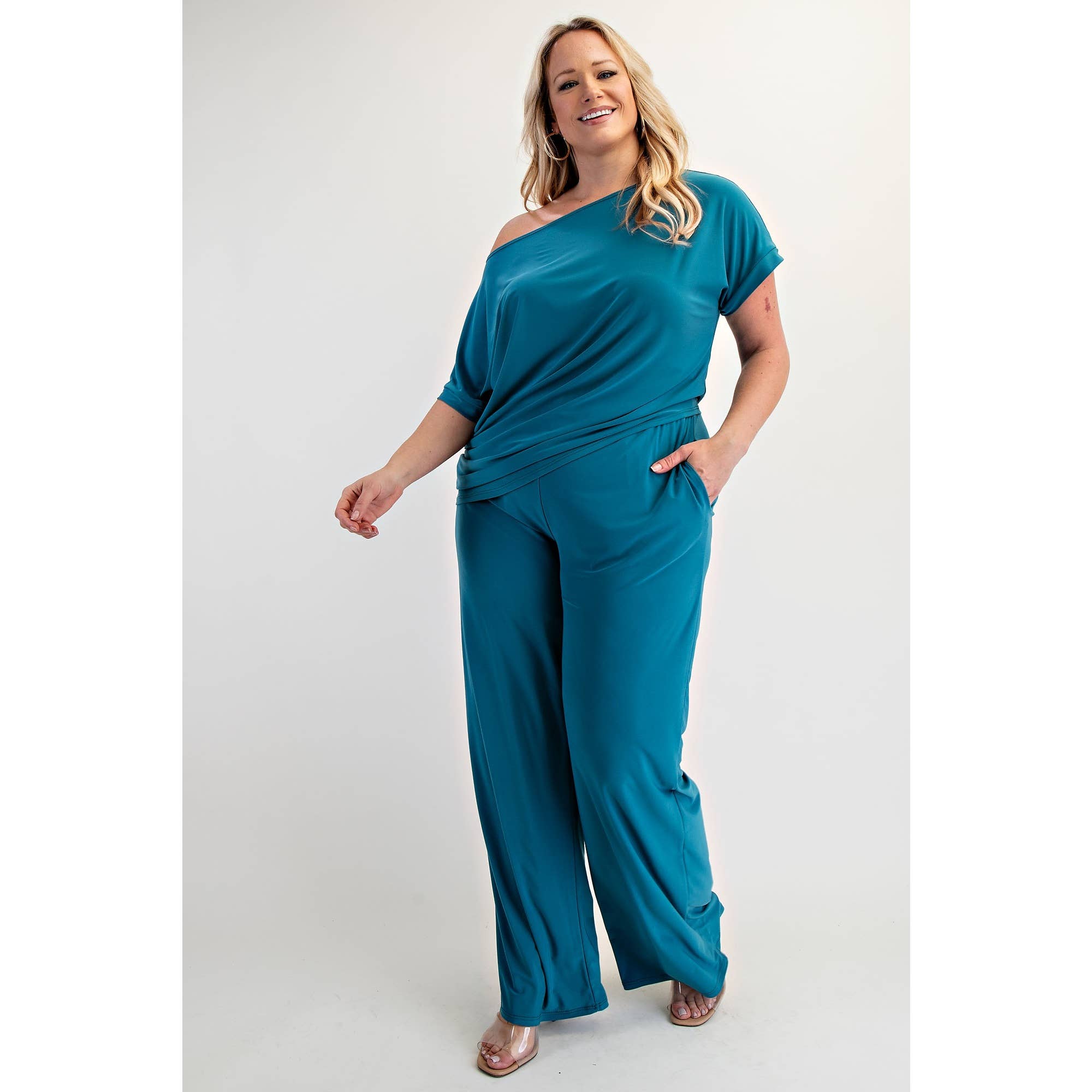 The Curve LA - Vente Combinaison – femme - ENSEMBLE HAUT À MANCHES COURTES ET PANTALONS LARGES GRANDE TAILLE28