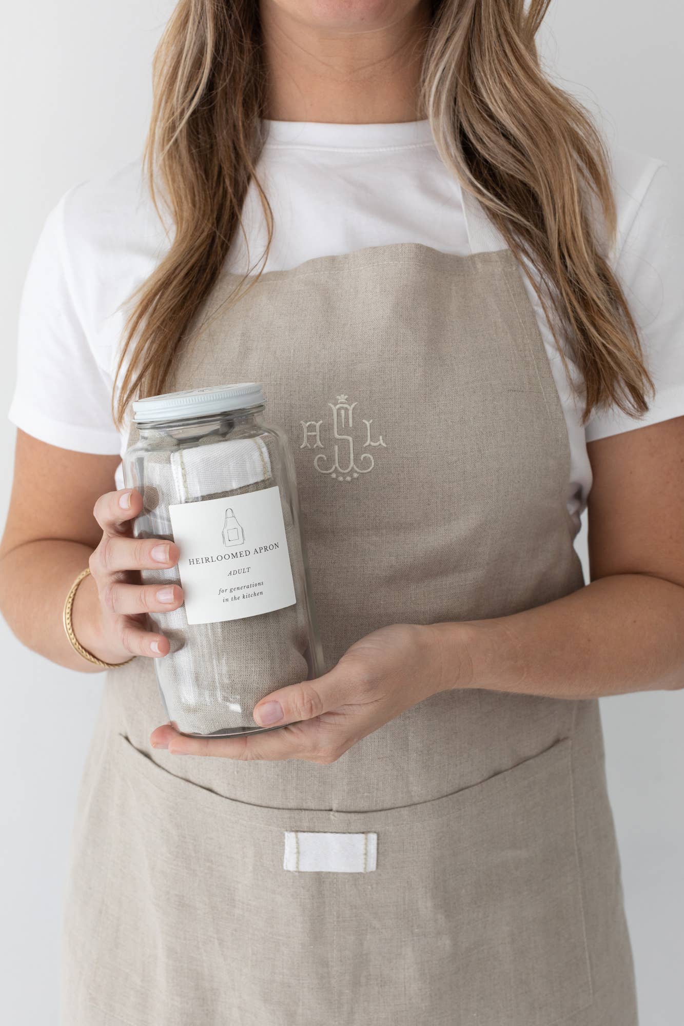 Heirloomed Collection - Wholesale Apron - Keepsake Jar Linen Adult Bistro Apron Oatmeal3