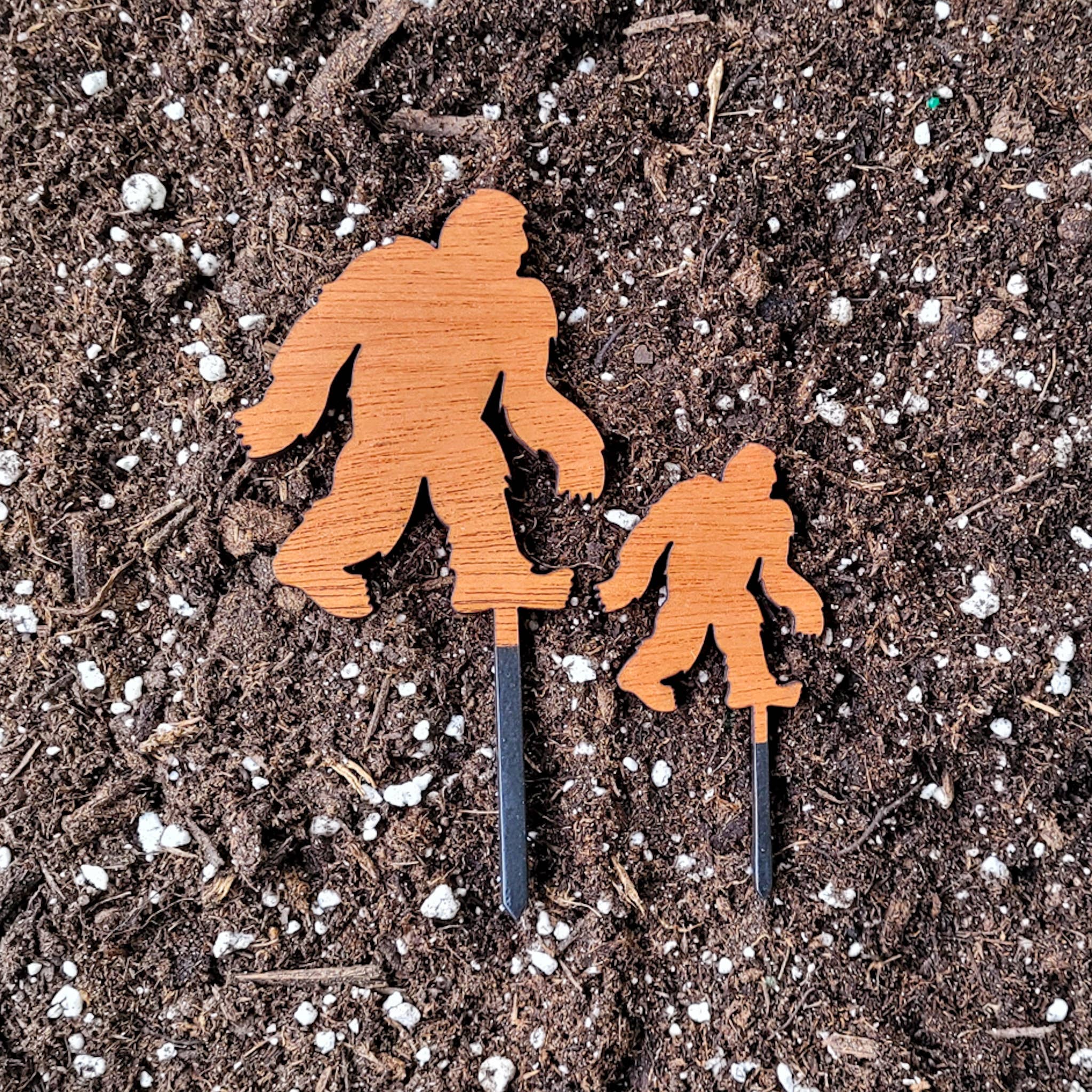 Leaf & Node - Wholesale Garden/Lawn Stake - Bigfoot Sasquatch Decorative Plant Stake (Wood, 2 Sizes)7