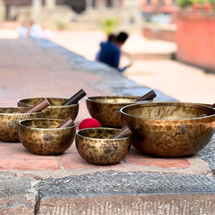 Full Moon Singing Bowl- Set of Seven Chakra Tuned Bowl- Made With Full Moon Energy For Chakra Healing and Meditation for wholesale by NadaYoga