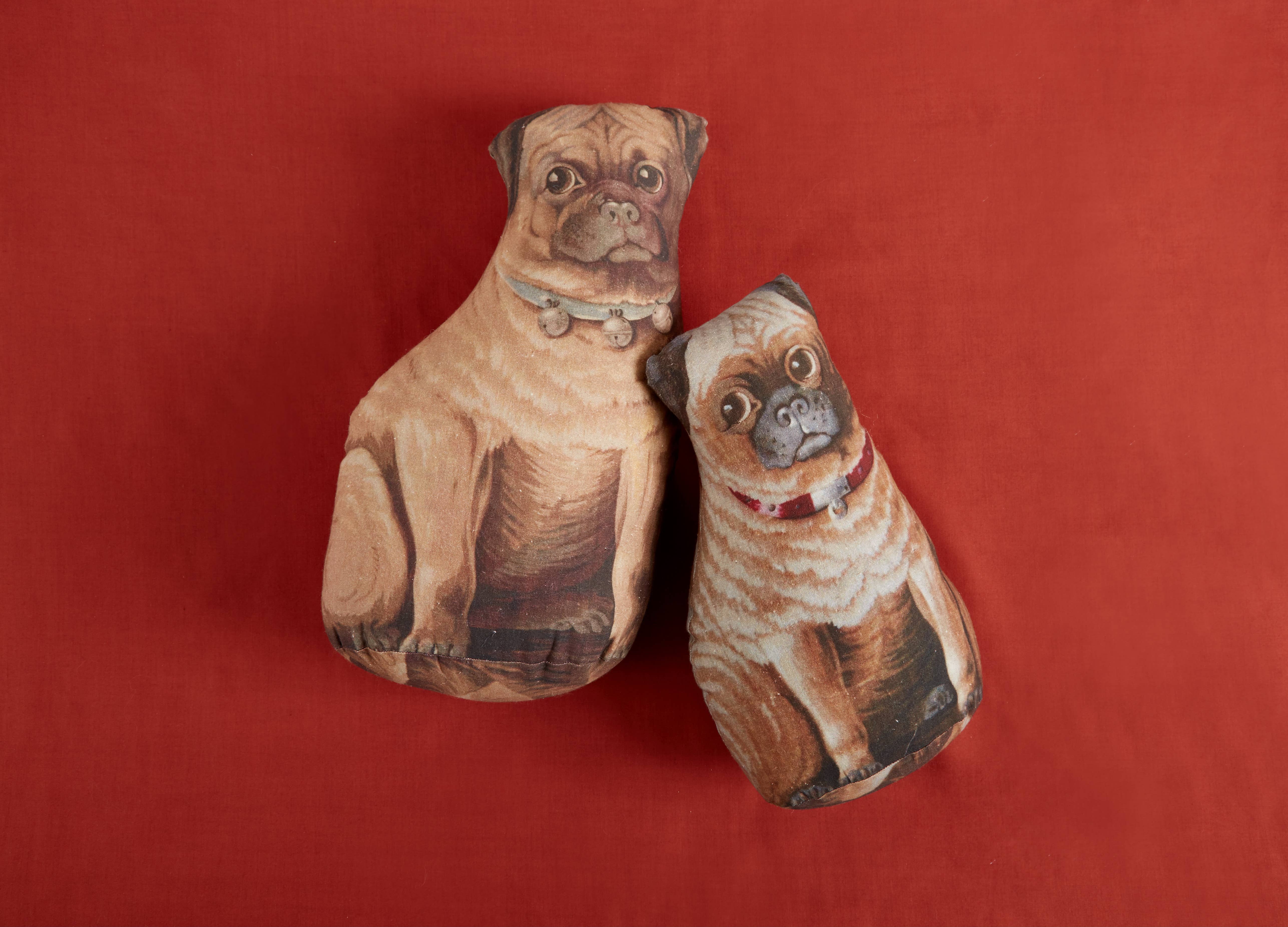 Siren Song – Großhandel Zierkissen – Großes Vintage-Mops-Kissen4