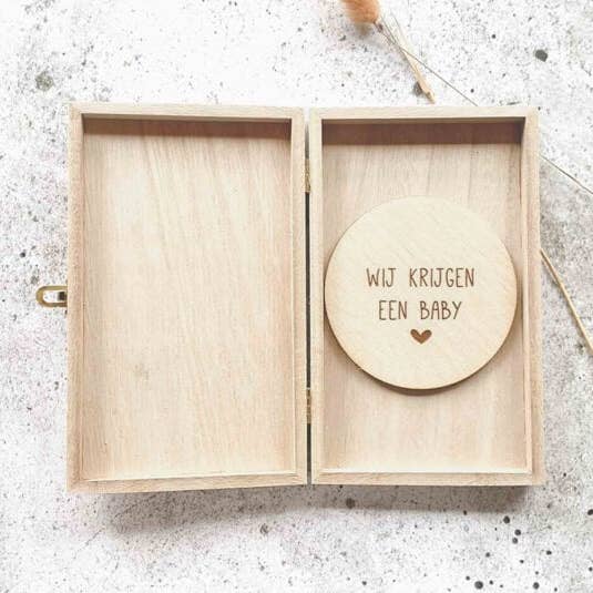 We're Having A Baby! — Wooden Box With Wooden Circle for wholesale by Fien & Feau