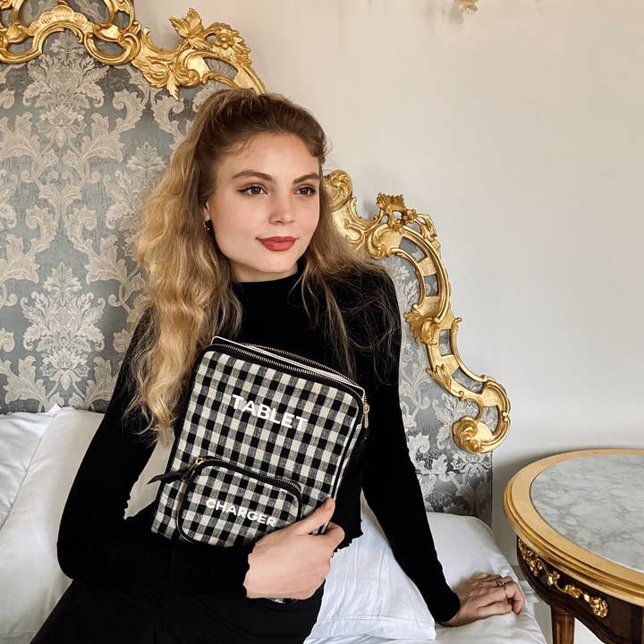 Bag-All - Wholesale Laptop/Tablet Case - Women's - Tablet Case 11", Charger Pocket, Gingham