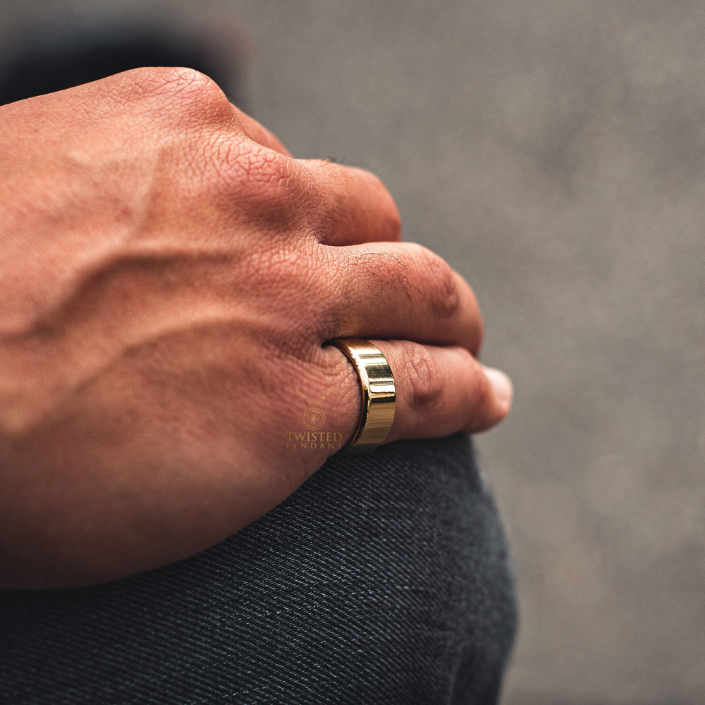 Twistedpendant – wholesale Band/stacked ring – Mirrored Band Ring - Gold2