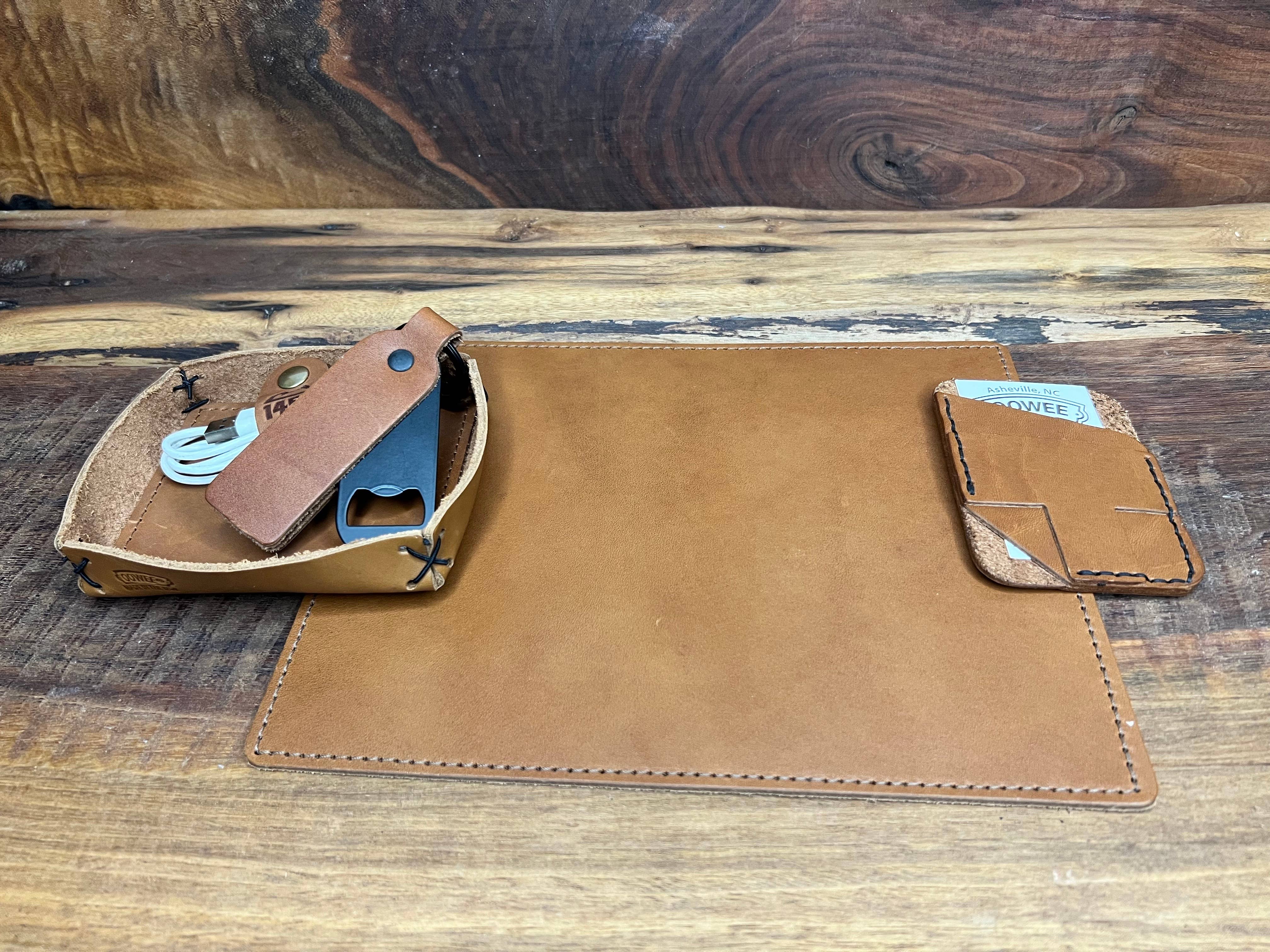 Oowee Products - Vente Tapis de souris - Tapis de souris en cuir pleine fleur cousu - Fait main aux États-Unis3