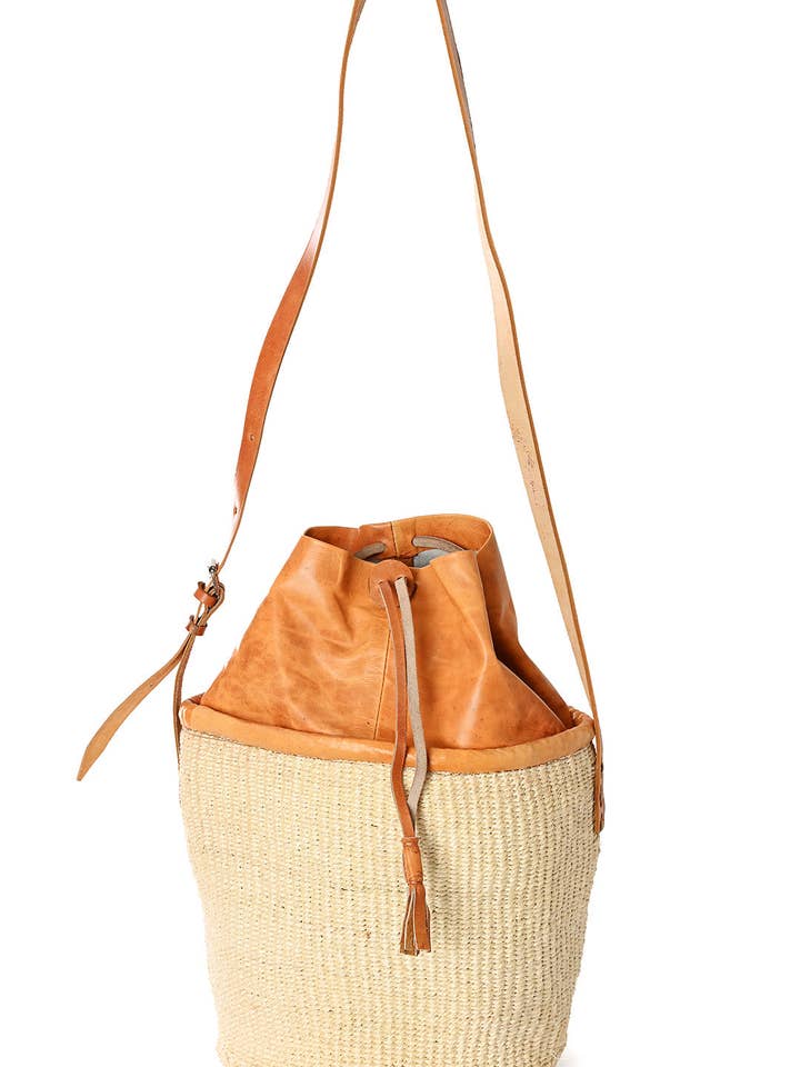 Large White Sisal Purse With Leather Cinch Top for wholesale by Swahili | AFRICAN MODERN