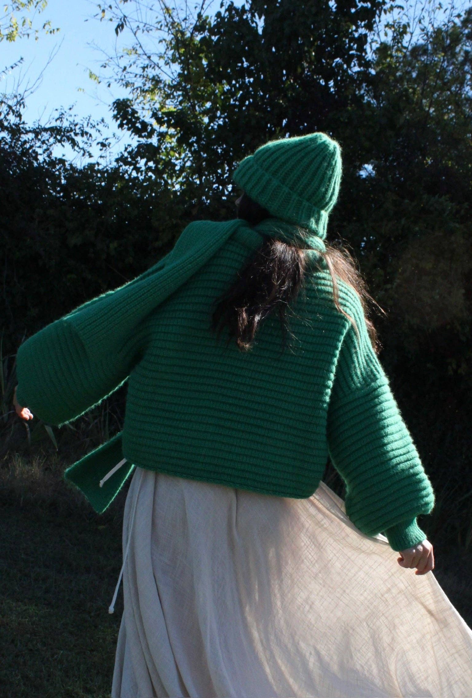 Na Nin – Großhandel Strickpullover – Damen – Romy Strickpullover aus Alpakawolle mit Ballonärmeln20