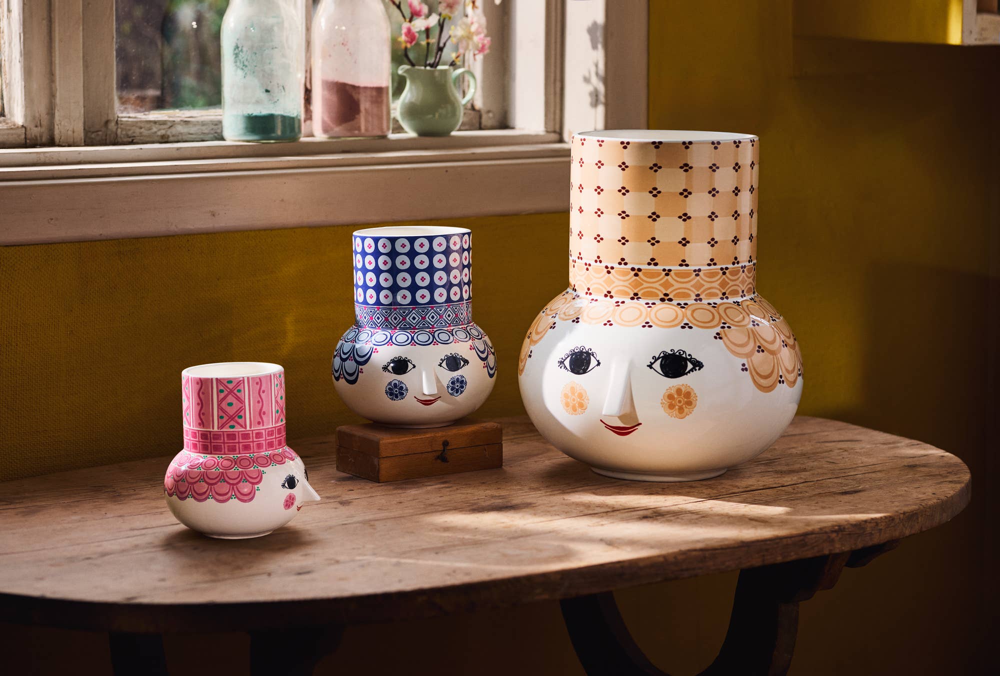 Danish Design Collective - Wholesale Plant Pot - Bjørn Wiinblad - Olga - Long Neck 3D Plant Pot / Vase2