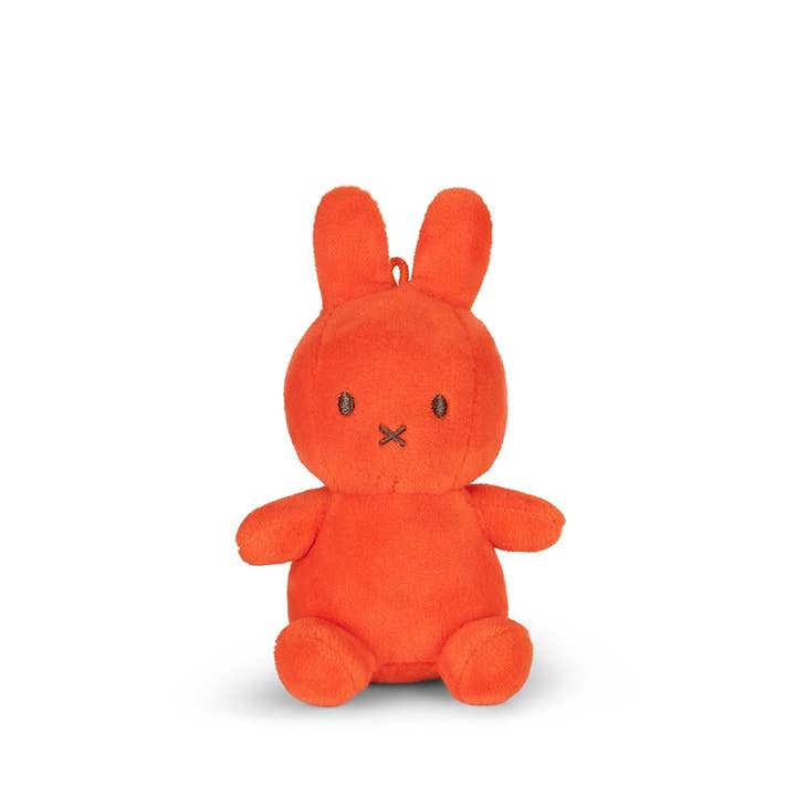 Miffy by S-c Brands – wholesale Stuffed/plush toy – Kids & baby – Miffy Lucky Charm Bright Coral in Giftbox 10cm2