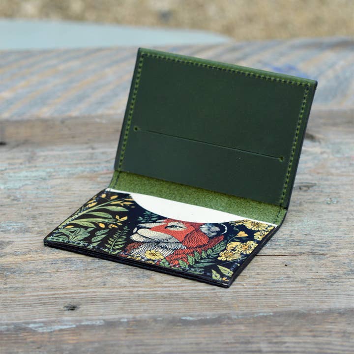 S&S Essentials Wallet - Tiger Jungle for wholesale by backerton