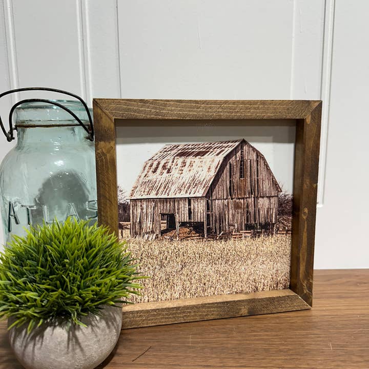 The Broken Board - Wholesale Art Print - Old barn6