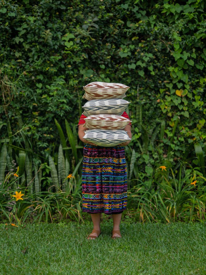 JASPE PILLOW COVERS for wholesale by Chica Mala