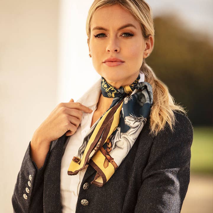 Sciarpa Stretta in Seta Blu Navy & Oro Hold Your Horses per la vendita all'ingrosso da parte di Clare Haggas