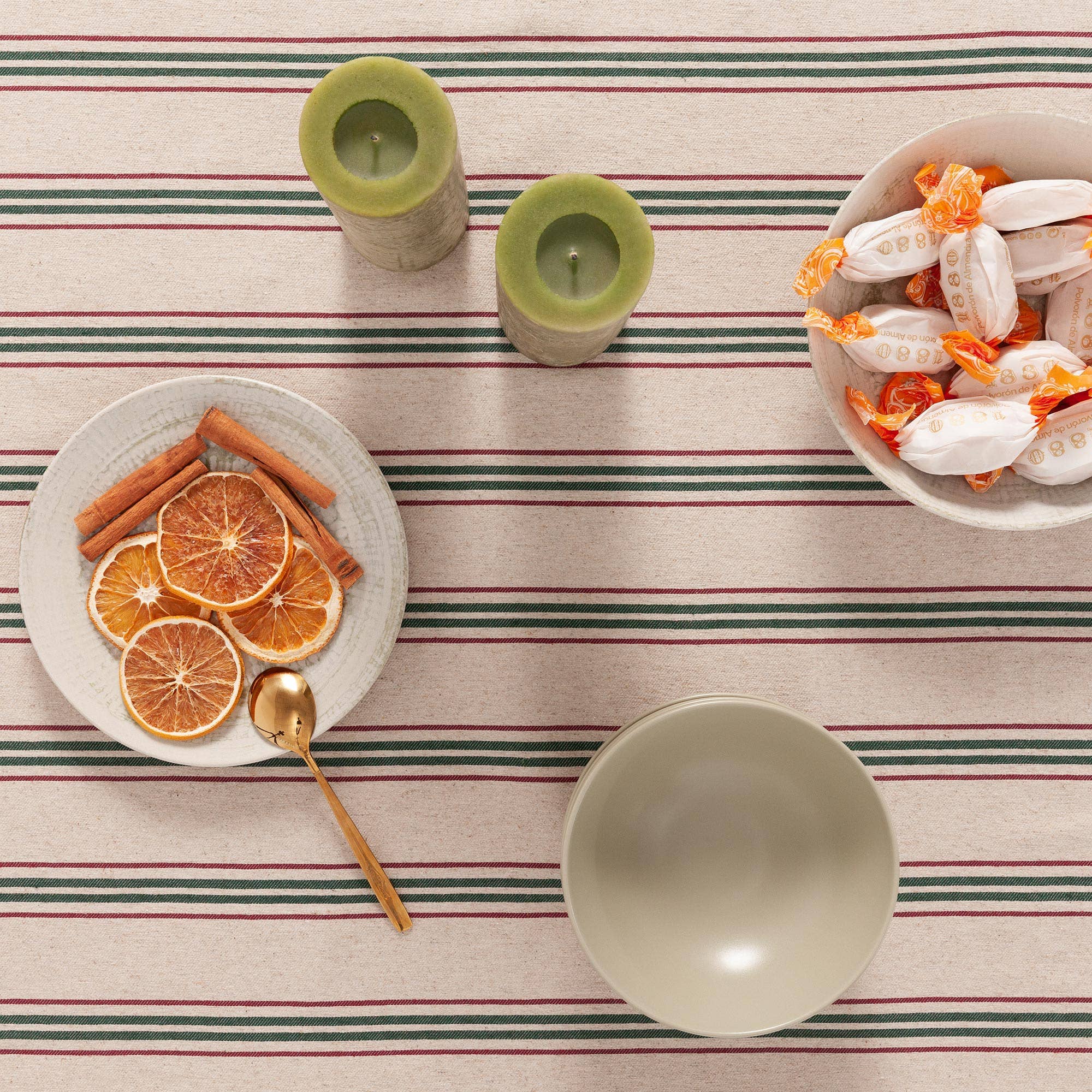 GAMUSI - Wholesale Tablecloth - BARDY soft linen Christmas jacquard tablecloth1