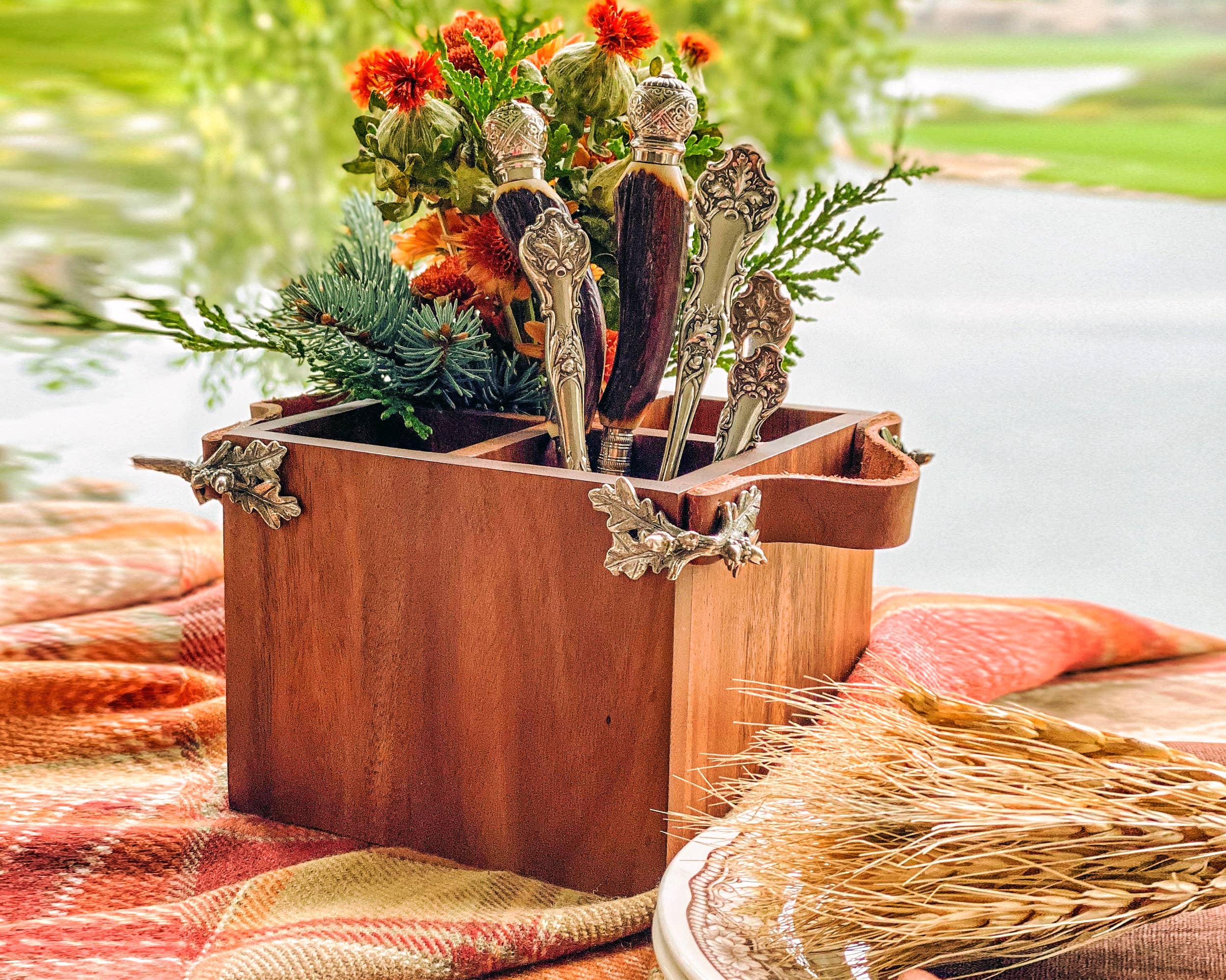 Vagabond House - Wholesale Flatware Caddy - Elk Head Handles Wood Flatware Caddy7