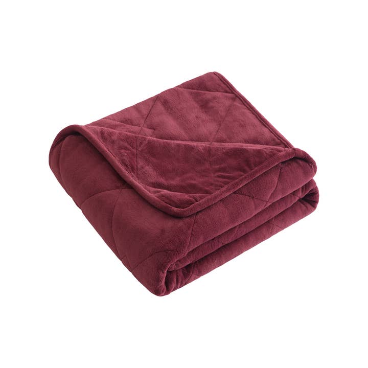 HomeRoots - Wholesale Throw Blanket - 48" X 72" Red Velvet Plush 15 Pound Weighted Throw Blanket