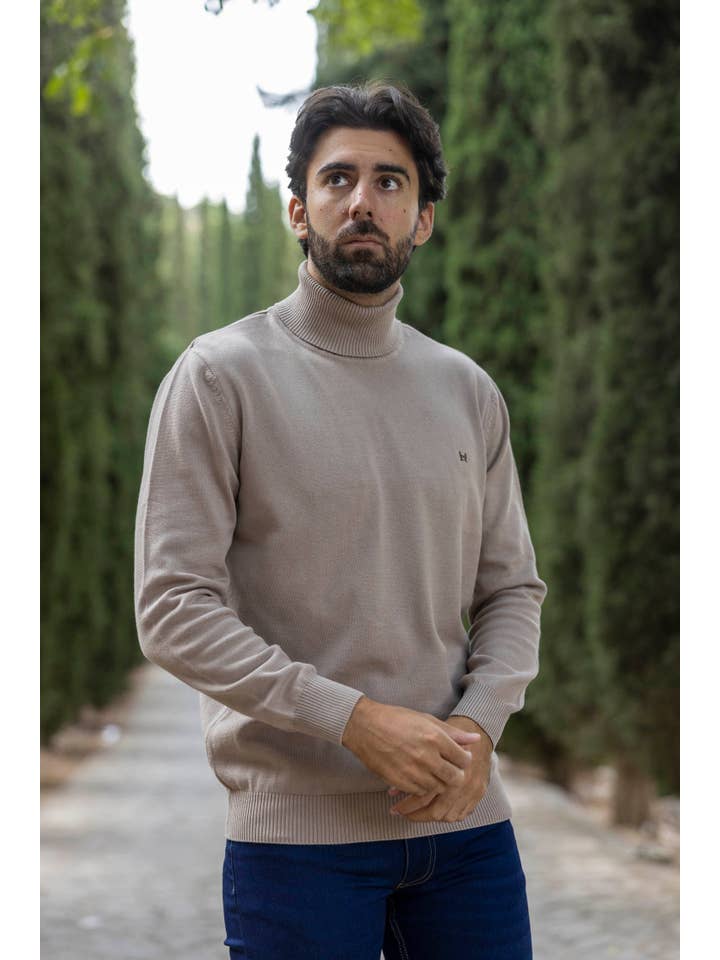 Custi Mikelo: Men's Clothing & Christmas Gifts - Wholesale Knit Sweater - Men's - Beige Turtleneck Sweater
