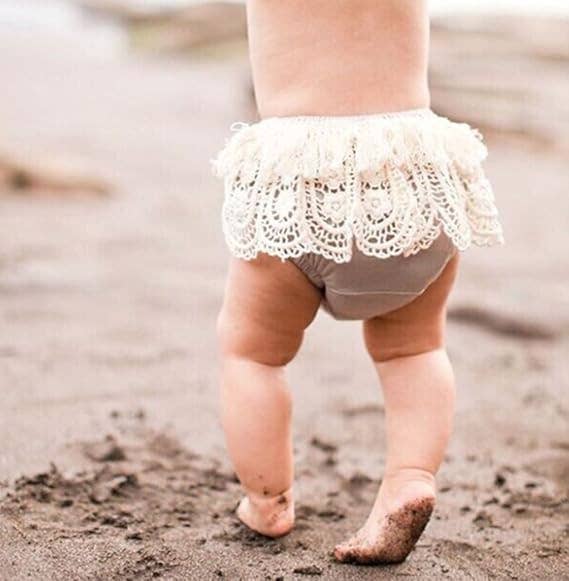 Fennco Styles – wholesale Underkläder/blöjskydd - Baby – Babyblöjor med virkade bomullsspetskanter1