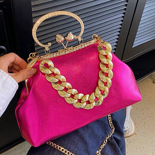 Chains Crossbody Bags Handbags for wholesale by Plush Looks