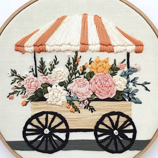 Carretto dei fiori per la vendita all'ingrosso da parte di Darby & Windsor