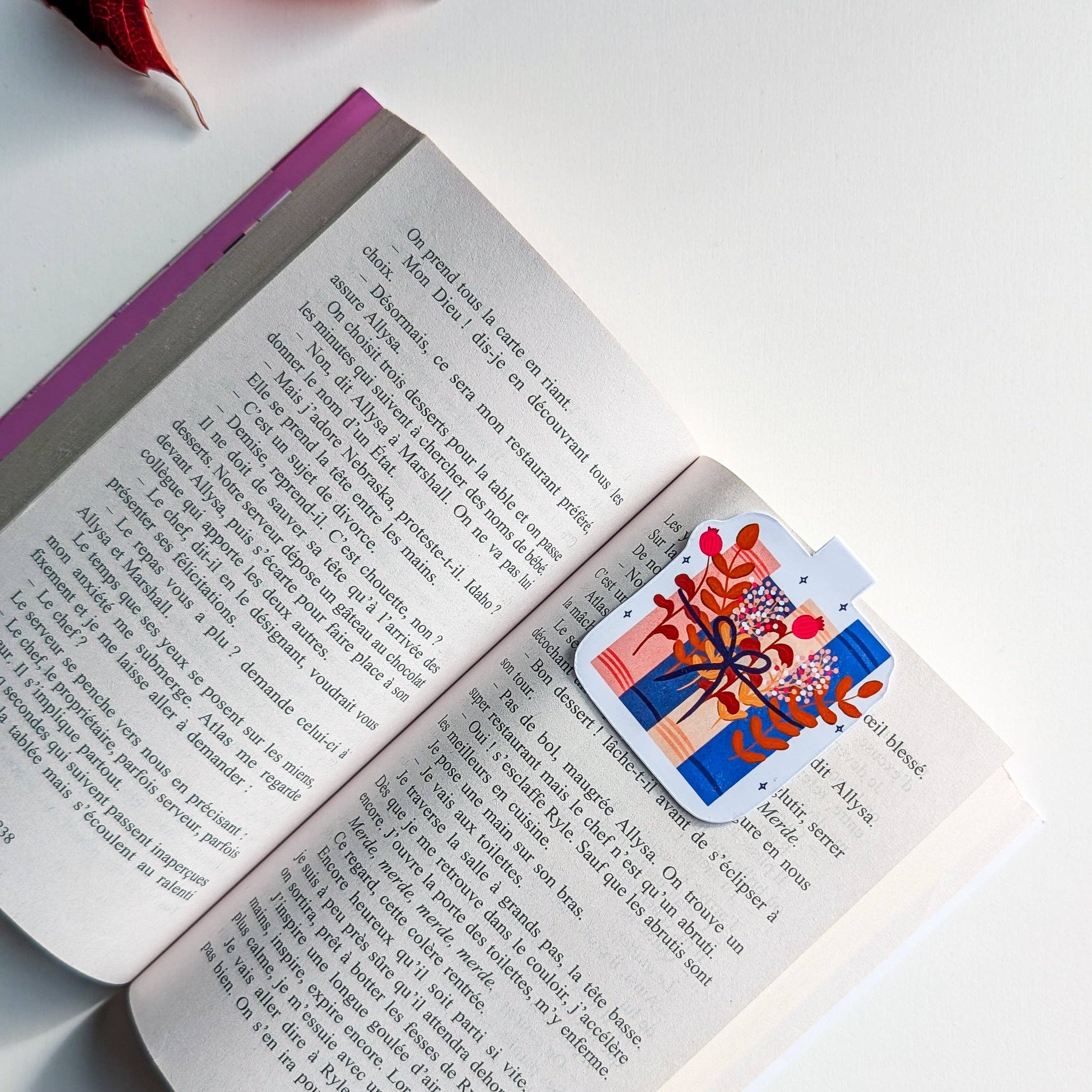 Avril & Novembre - Wholesale Bookmark - Magnetic Bookmark - Books and Foliage1
