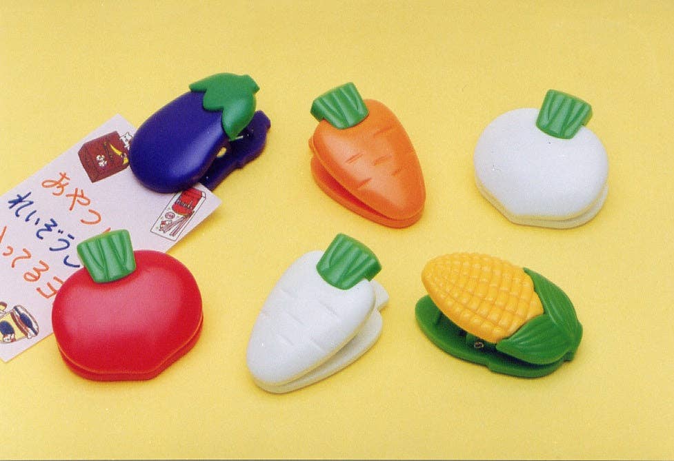 BCmini - Wholesale Eraser - 38507 Iwako Vegetable Clips2