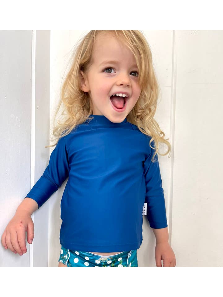 Tribe Tropical – wholesale Rashguard – Men's – Long-Sleeve Plain Rash Guard Top UPF50+ 'Coral Sea'1