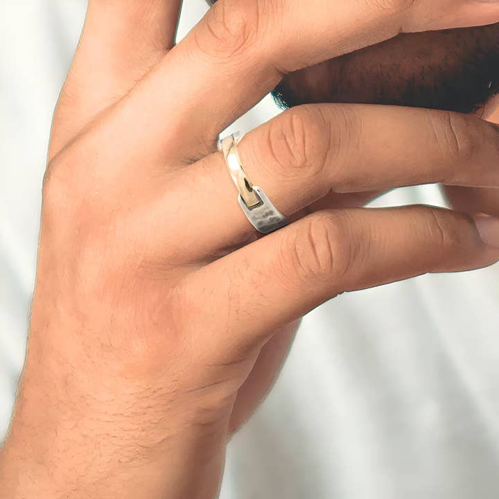 J + I Jewelry - Wholesale Band/Stacked Ring - Gold Bar Band1