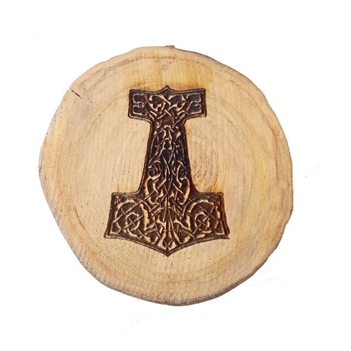 Mjölnir Wood Round Magnet, Tree Slice Fridge Magnet for wholesale by Lyoncraft