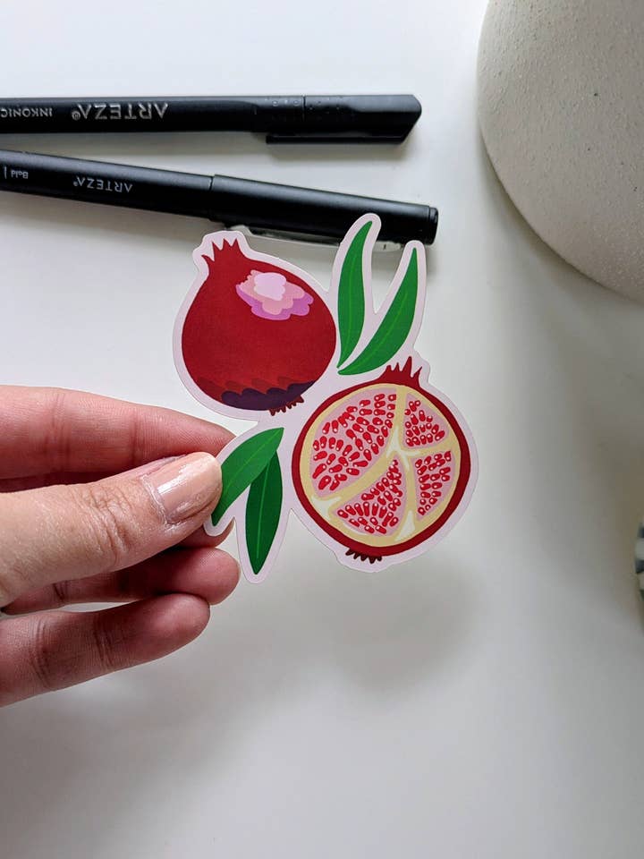 Autocollant grenade pour la vente par Jacquelyn Turner Art