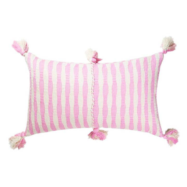 Antigua Coussin - Bébé Rose Rayé pour la vente par Archive NY