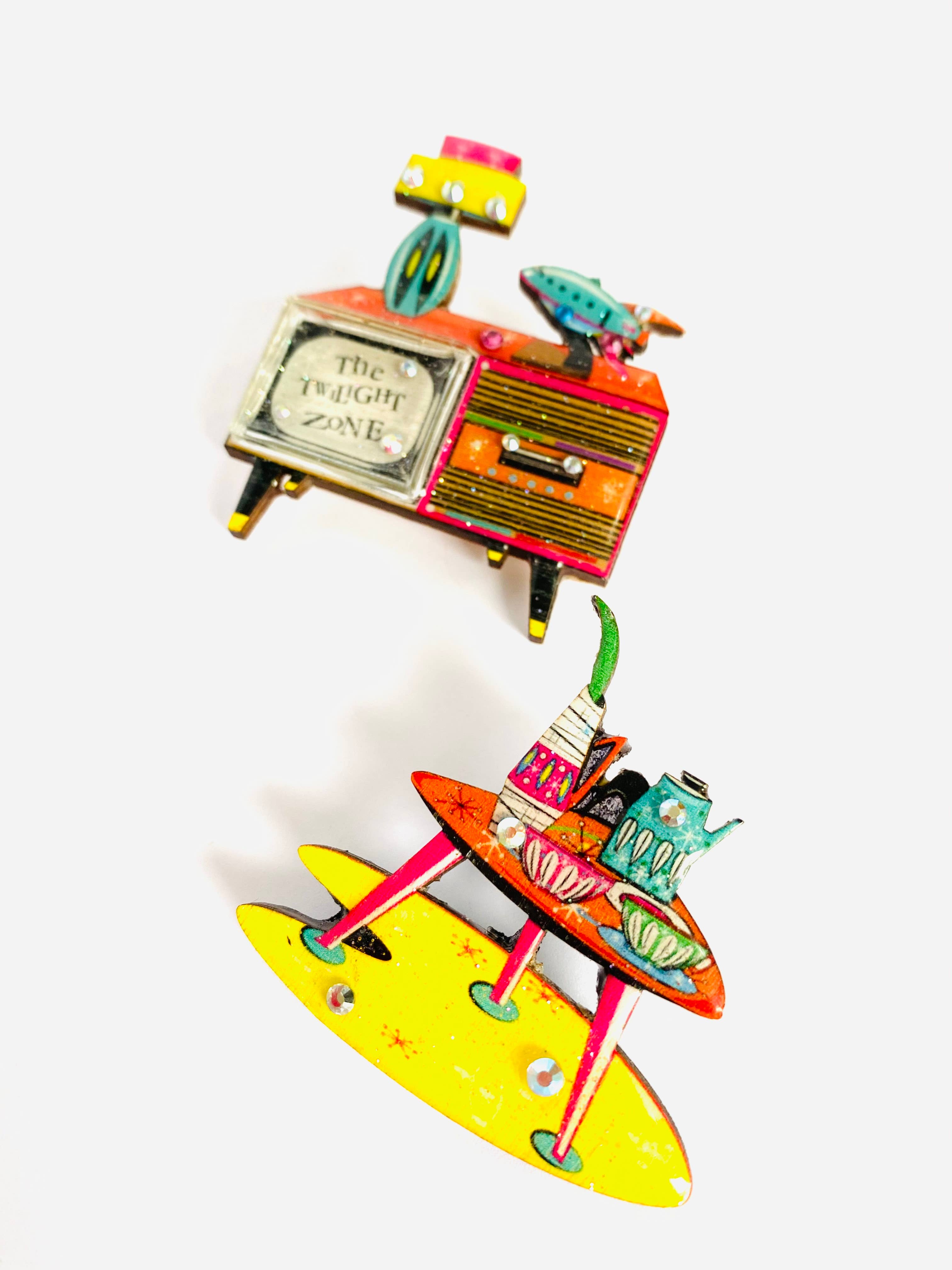 Rosie Rose Parker - Wholesale Brooch - Retro tv brooch colourful summer brooch statement unusual3