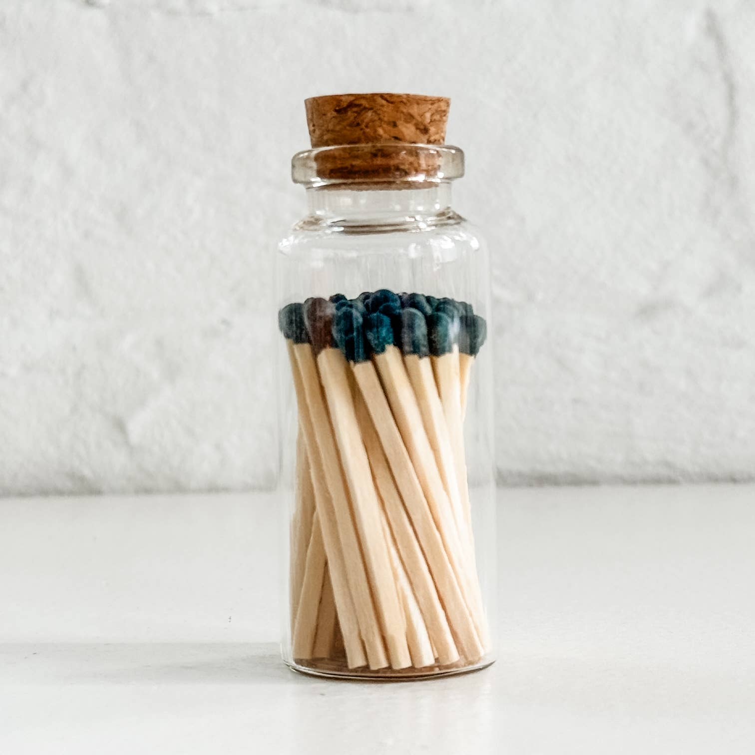 Moonlight Makers – wholesale Matches – Fancy Safety Matches Glass Vial - 8 Colors - 40 matches MV403